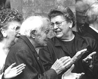 32n-b.jpg (11632 bytes) - Nicolai Caiezza